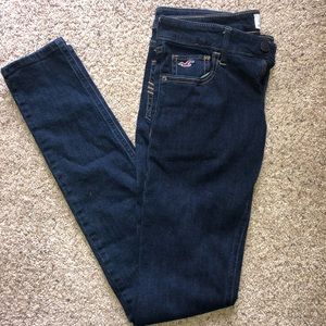 Hollister Dark wash skinny jeans